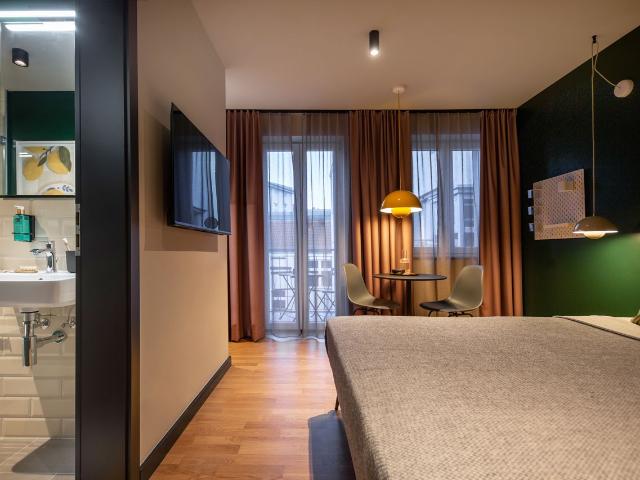 Serviced Apartment in Berlin Mitte, Wedding, with Balcony, Berlin Amsterdam Apartments for Rent