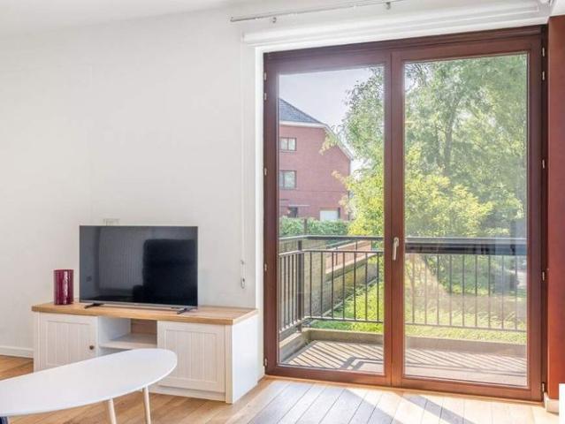 Serviceflat te huur in Oostakker voor € 2.125 met 2 slaapkamers