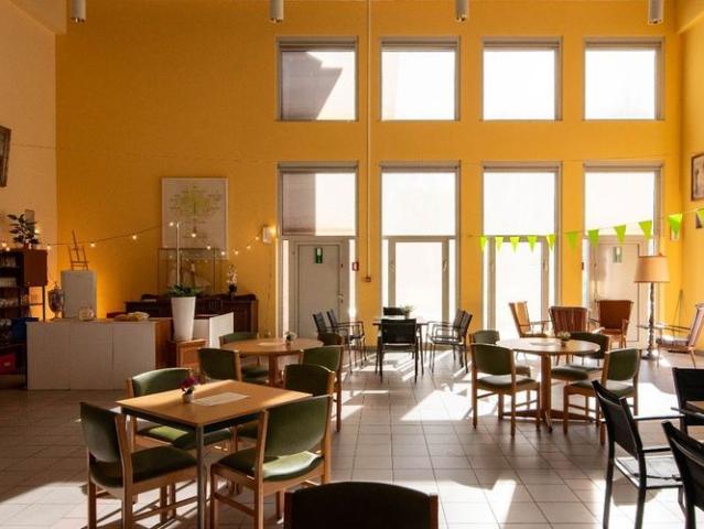 Serviceflat te huur in Antwerpen voor € 1.099 met 1 slaapkamer