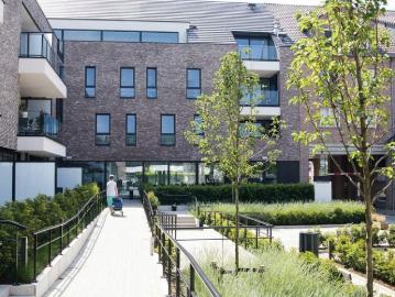 Serviceflat te huur in Lanaken voor € 973 met 1 slaapkamer