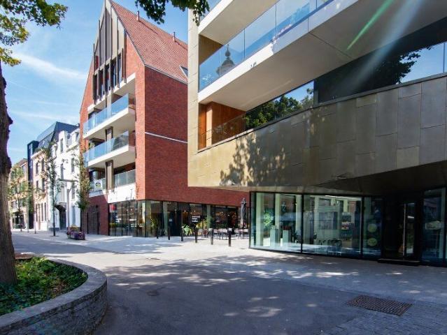 Serviceflat met ruim terras 2 slaapkamers