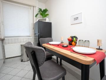 Serviceroom24 Apartment 1 in Herten WLAN Smart TV 24 7 Check in