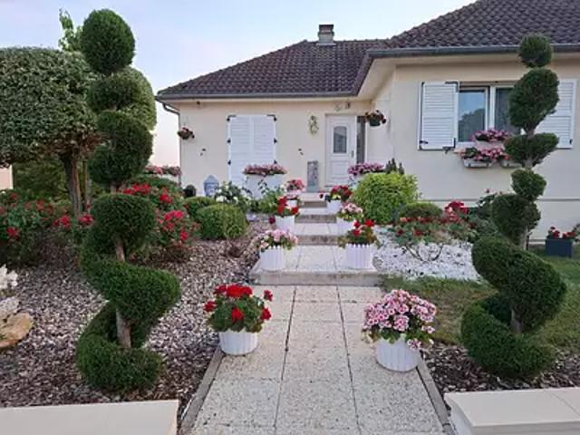 Servigny lès Sainte Barbe 57640 Achat / Vente maison 5 pièces t5 jardin terrasse