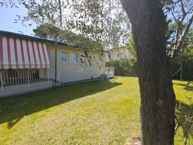 Villa ben arredata Servizi