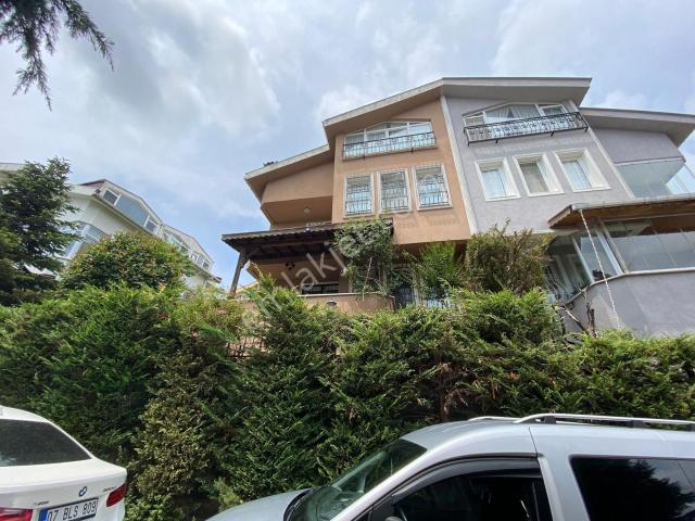 Serdal Sağlam'dan Çavuşbaşı Serkent Villaları Satılık 5+2 Villa