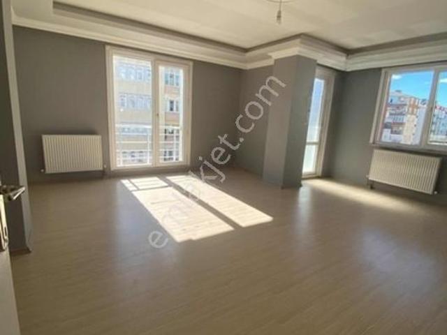 Serdaroğlundan Fevzipaşa Mah Kiralık 4+2 Dubleks Daire