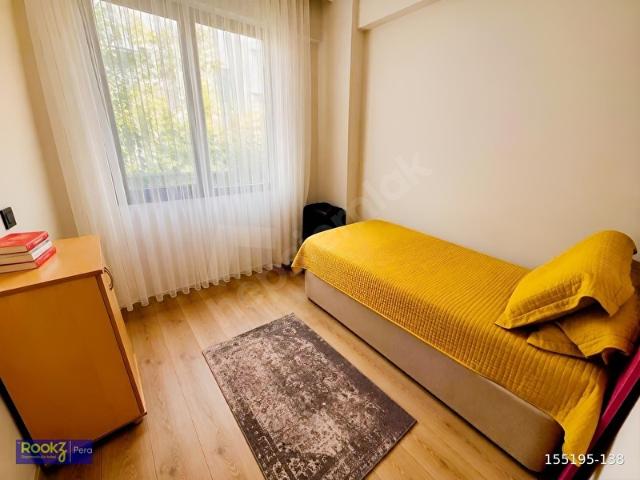 SERDİVAN AVM YAKINI EŞYALI KİRALIK LÜKS 2+1 DAİRE
