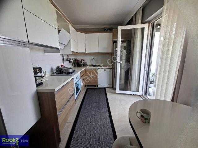 Serdivan Yazlık'ta Kiralık 3+1 Merkezi Konum