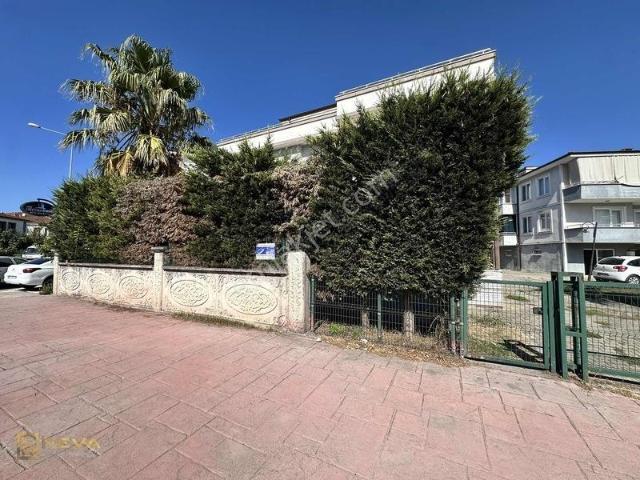 Serdivan Yazlık'ta Kiralık 3+1 Daire