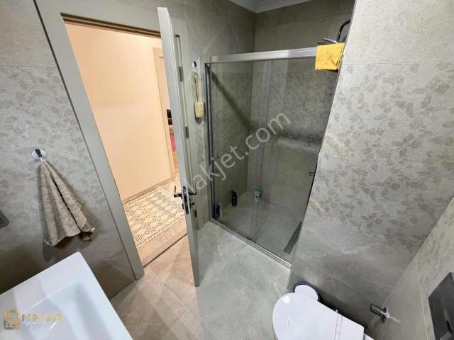 Serdivan Yazlık Mah. Kiralık 3+1 133 M2 Site İçerisinde Daire