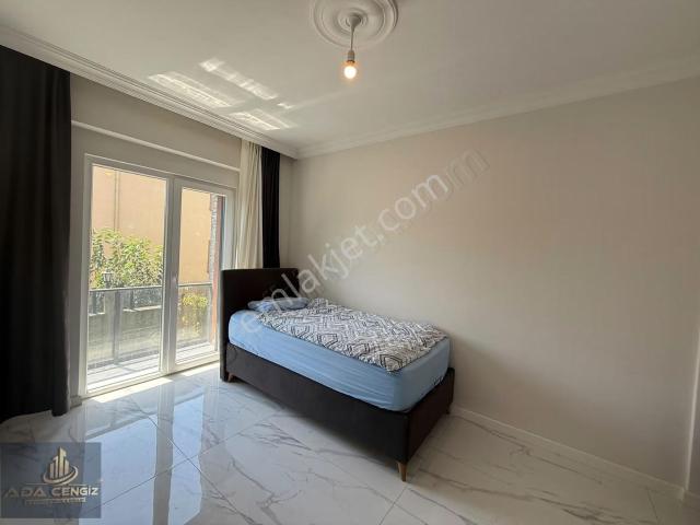 Serdivan Yazlık Mah. 3+1 125 M2 Yerden Isıtmalı Lüks Daire