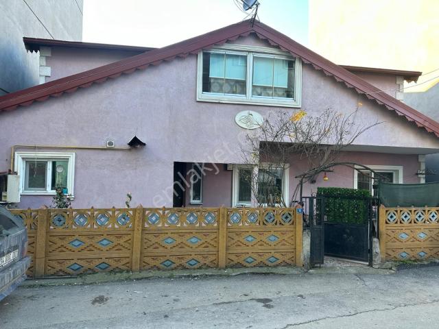 Serdivan Asem Mobilyacılar Mevkii 143 M2 Arsa İçerisinde 3,5+1 Satılık Müstakil Dubleks Daire