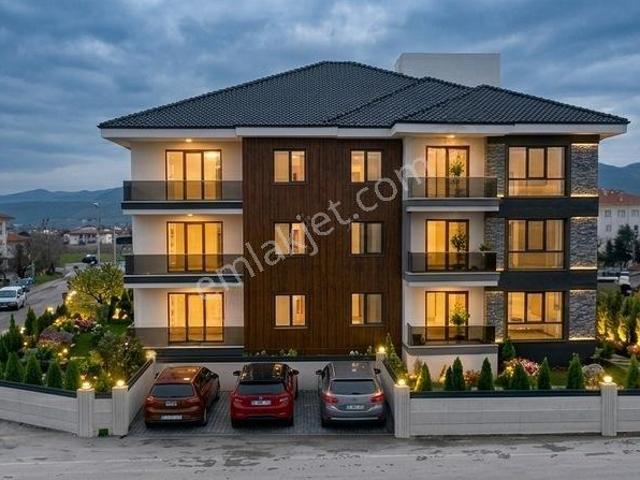 Serdivan Avm Yakını Satılık Konforlu Ve Modern 2+1 Daire