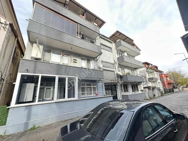 Serdivan Bahçelievler Mah. 3+1 Mutfak Ayrı Net:120 M2 Geniş Satılık Daire