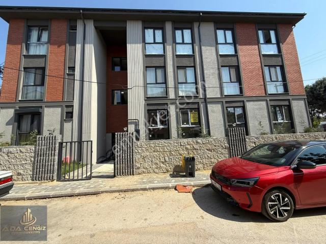 Serdivan Bahçelievler Mah. 3+1 130m2 Ebeveyn Banyolu Daire