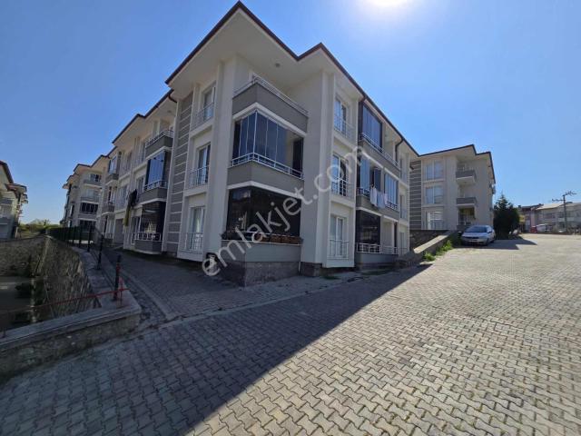Serdivan Beşköprü Mahallesinde Satılık 3+1 Daire