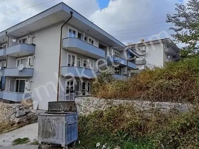 Serdivan Kemalpaşa Da Remax Mavi Den Eşyalı Kiracılı 1+1 3.kat