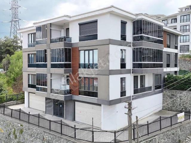 Serdivan Kemalpaşa Mah. Satılık 3+1 140 M2 Şehir Manzaralı Daire