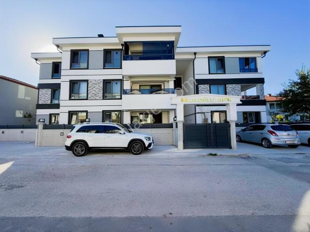 Serdivan Kiralık Sıfır 3+1 | Cadde54 & Avm Yürüme Mesafesi