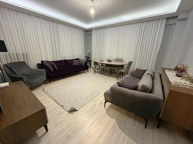 Serdivan Satılık Daire 3+1 Site İçinde Kilerli Remax Ay