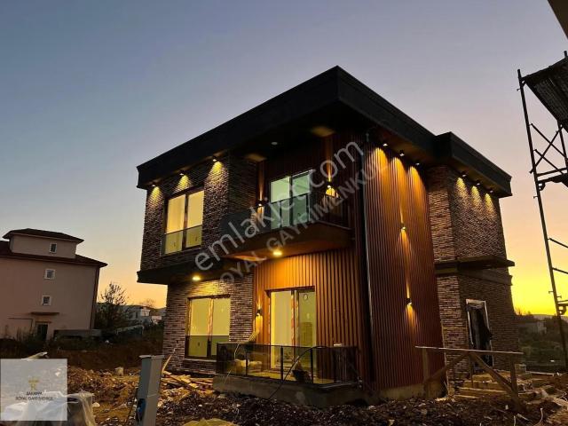 Serdivan'da A+kalite Müstakil Lüks 4+1 Villa/sakarya Royal'den