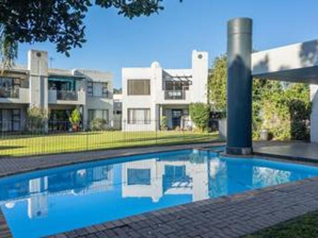 serene 2 bedroom apartment on the ma.