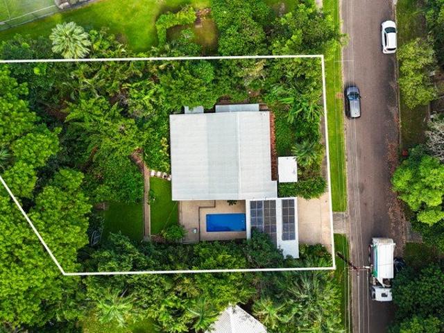 Serene Hideaway on Expansive Tropical Block