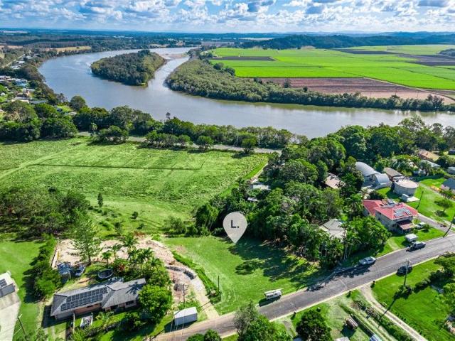Serene Living on the hill in Broadwater! Discover Your Dream Location Today!