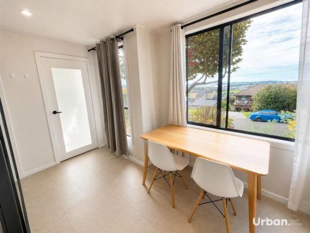 Serene Studio with Stunning Lake & Ocean Views – All Utilities Included!