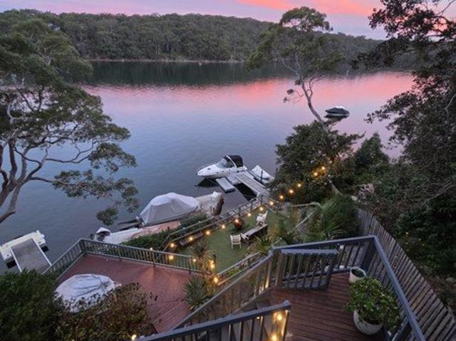 Serene Waterfront Sanctuary with 360 Degree Water Views Fully Furnished 1 Bed Studio