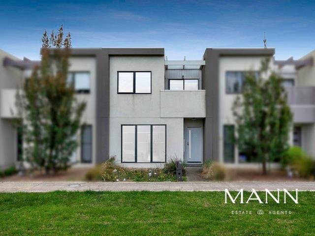 Serenity of the Park Frontage Living
