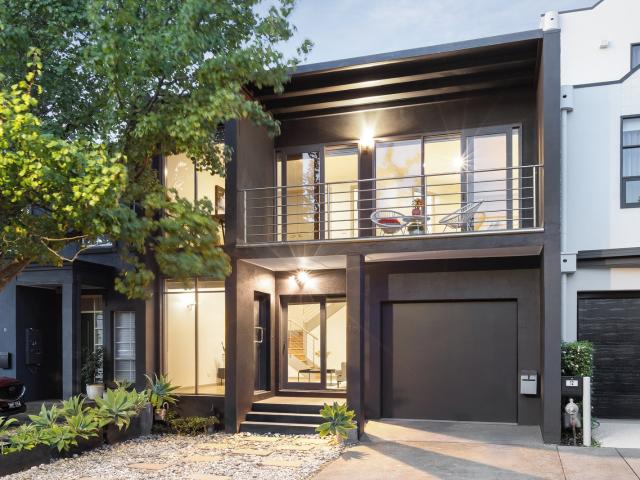 Serenity, Space and Style on the Park