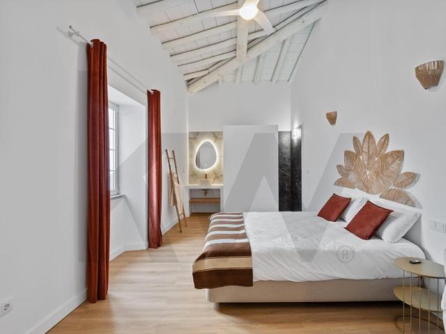 Moradia Duplex de luxo em Santa Eulália, a Porta para o Alentejo e Espanha