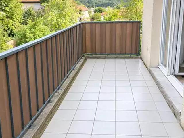 Sérézin du Rhône 69360 Location appartement 2 pièces t2 terrasse cave