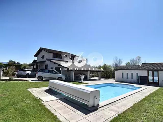 Sergy 01630 Achat / Vente maison 7 pièces t7 au dernier étage parking