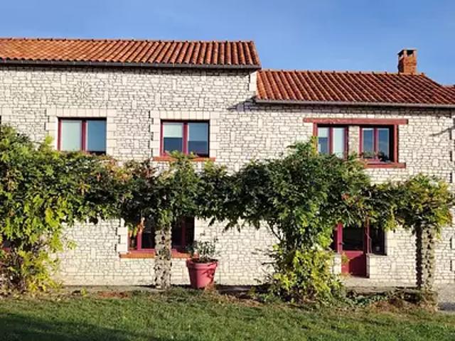 Sérigny 86230 Achat / Vente maison 12 pièces t12 piscine parking