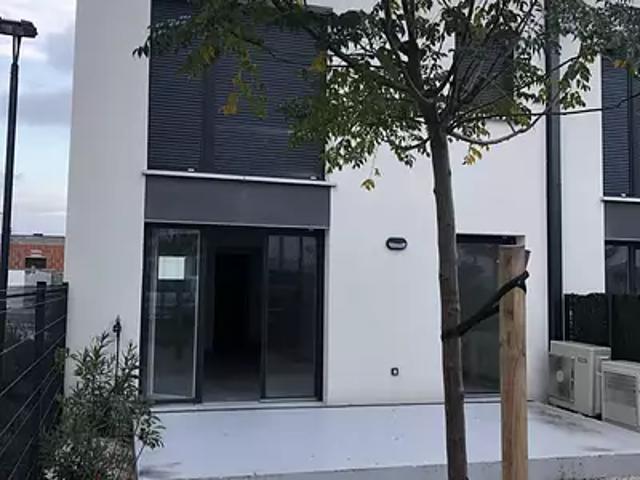 Sérignan 34410 Location maison 4 pièces t4 terrasse