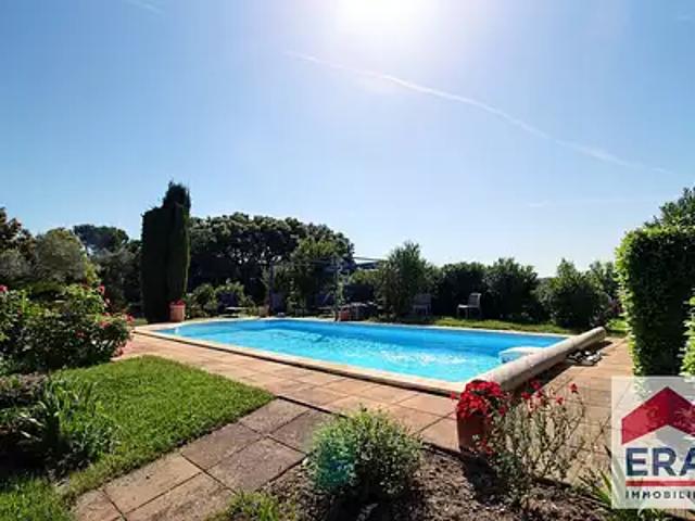 Sérignan du Comtat 84830 Achat / Vente maison 8 pièces t8 piscine