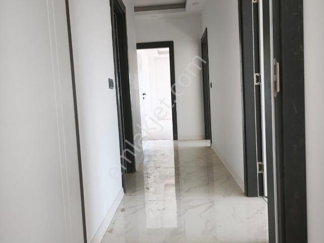 Serik Eminceler Mh Otogar Karşısı Arakat Lüx Sıfır 2+1 Ebeveyn Banyolu Satılık Daire