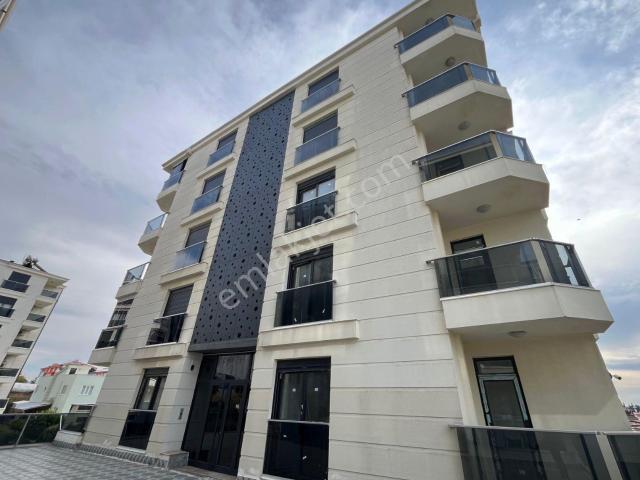 Serik Gedik Orta Mah. Satılık 3+1 Site İçi Daire