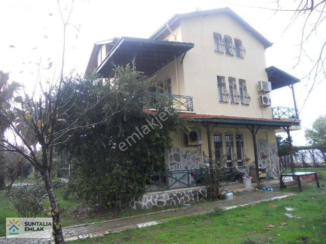 Serik Kadriyede Siteiçi 3+1 225m2 Havuzlu Güvenlikli Kiralık