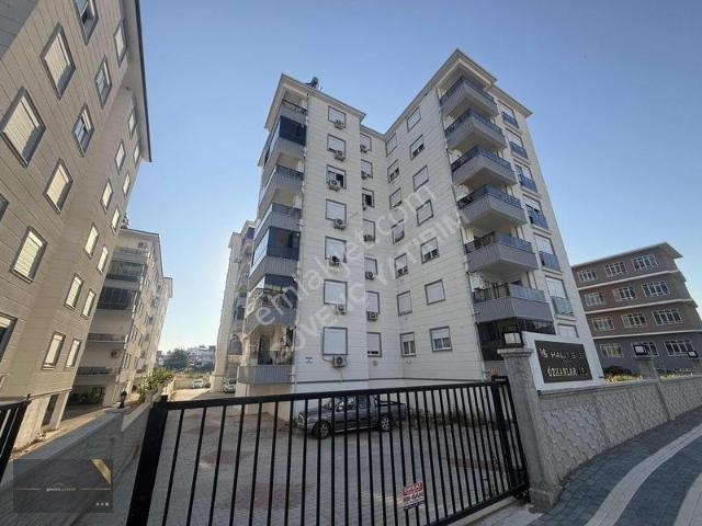 Serik Kökez Mah. 3+1 Satılık Daire | Açık Otopark | Doğalgaz |