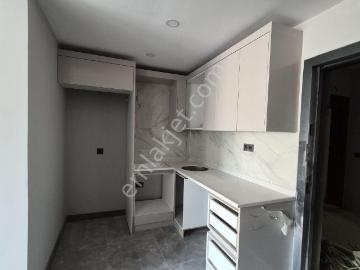 Serik Merkez De Lüks Geniş 1+1 Satılık Daire