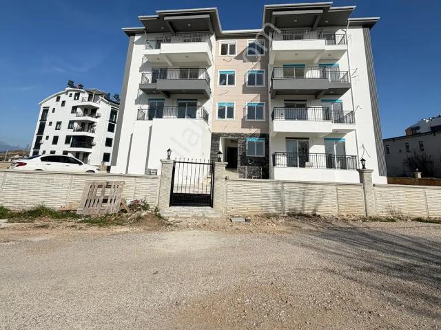 Serik Merkez Mahallesinde Sıfır, Site İçinde,satılık Daire