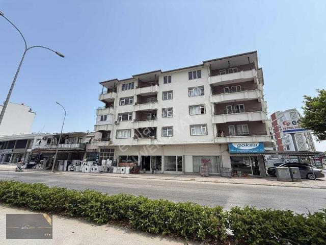Serik Orta Mahalle 160m2 3+1 Geniş Kiralık Daire