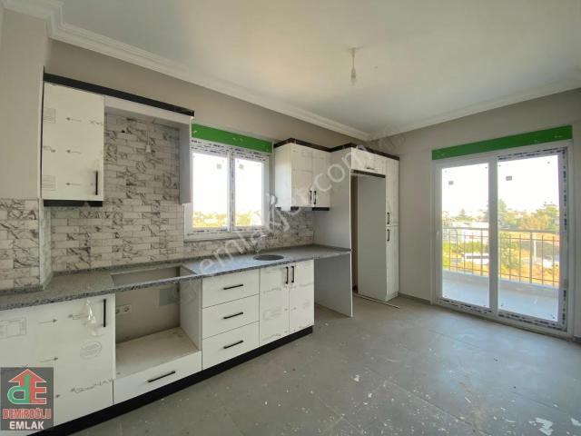 Serik'te Satılık Sıfır 5+1 / 200 M2 Dublex Daire kat Mülkiyetli