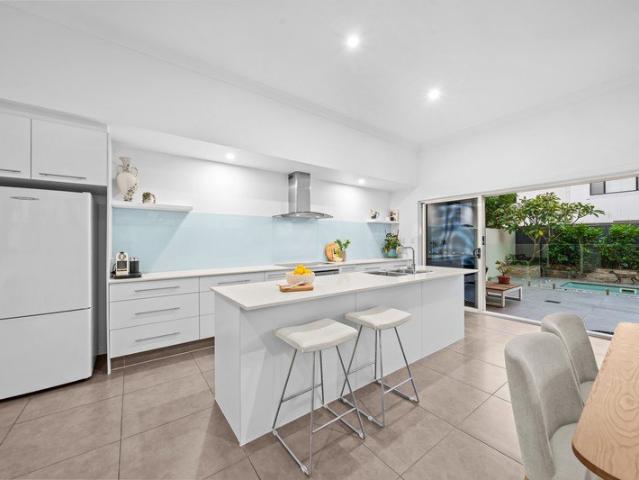 Serious Seller | Parkside Chevron Island Home | Must Be Sold