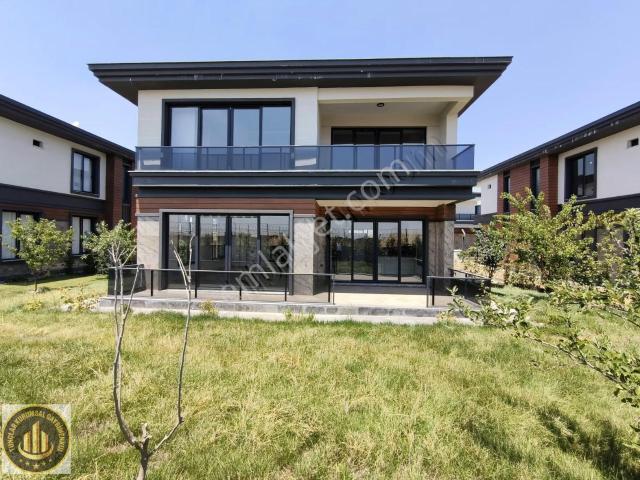 Serin Yapıda Satılık 5.5+1lüks Villa Altındağ Çelik Evler Civarı