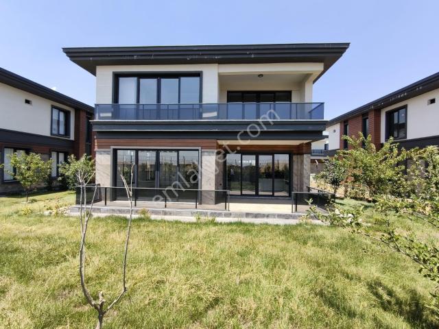 Serin Yapıda Satılık 5.5+1lüks Villa Altındağ Çelik Evler Civarı