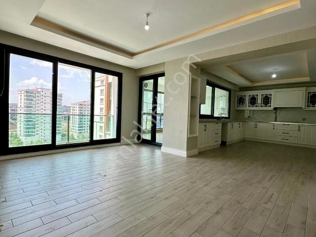 Şehir Hastanesi De Geniş 4.5+1 Lüks Daire serin Ramada